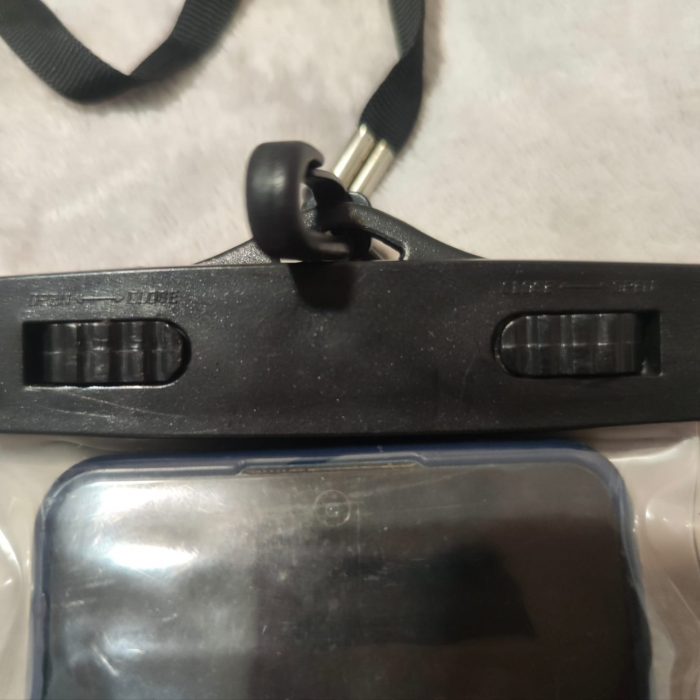 Funda agua para móvil y accesorios - Imagen 5